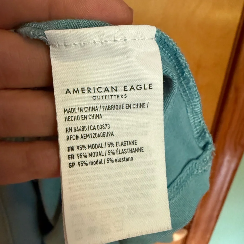 American Eagle Outfitters Teal Blue Racerback Tank Top - Picture 3 of 4